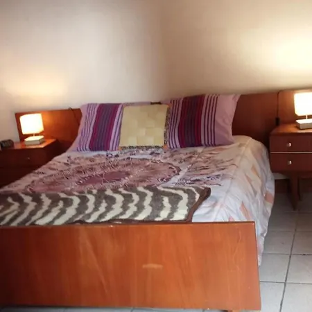 Ferienhaus Maison Ancienne Restauree Avec Cheminee, Jardin Prive Et Animaux Admis - Fr-1-616-388